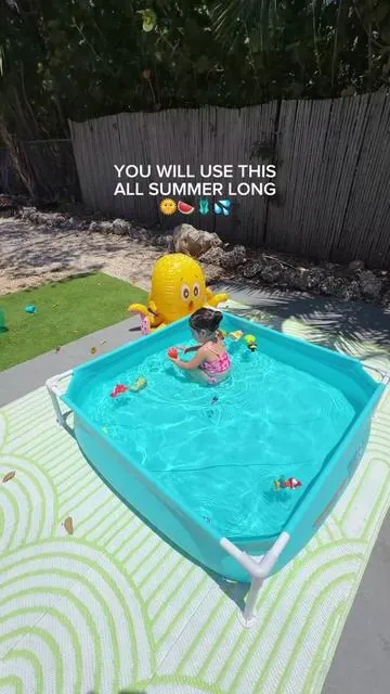 Backyard summer > packing for the beach 🌞👏🏼 Easy setup, happy toddler, zero stress. #summerfinds #toddleractivitiesathome #tiktokshopcreatorpicks #fyp #toddlerpool 