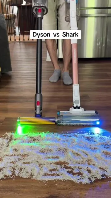 Which cordless vacuum preforms the best? #cordlessvacuum #vacuum #vacuumcleaner #cleaning #sharkpowerproflexreveal 