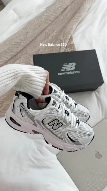 #newbalance530 #newbalance #sneakerstyle #sneakerhead #comfortshoes 