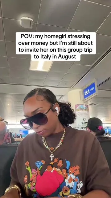 Okay let’s stress about it in Italy😩🤣😭 btw necklace is linked on the video 