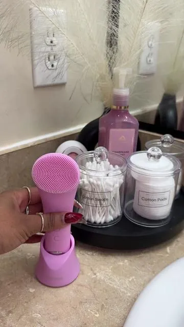 a must have, the heated wand sold me and we LOVEE PINK. 🥹🎀  #careya #explorepage✨ #skincare #musthave #fyp 