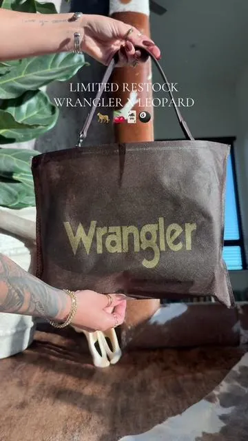 Wrangler FINALLLLLY restocked their viral leopard purse & she's STUNNING 🤩❤️‍🔥🤏🏼 @Rustic Charm Bootic 