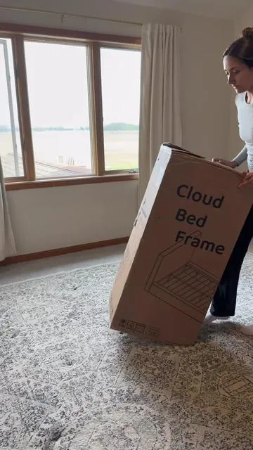 This is my dream bed frame! It’s SO good 🤍☁️ #cloudbedframe #marshmallowbedframe #bedframe #bedroomfinds #cozybedroom 