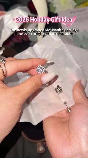 E10/Lazy people's welded design! Waterproof earrings that you don't need to take off when showering or sleeping ✨#jewelrytiktok#earrings#trendingnews#fashion#earstud#fyp#birthdaygift#Lover'sgift#jewelry#gift#Earring#foryou#viral#tiktokshop#accessories#festivalgift#mothersday#style