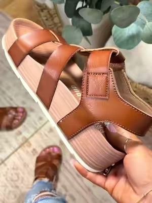 @Project Cloud Shoes Wedge Sandals that actually mold to your feet! #projectcloud #wedgesandals #projectcloudshoes #tiktokshopcreatorpicks 
