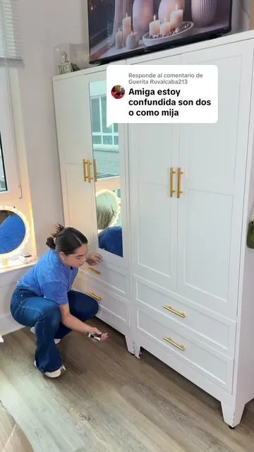 Respuesta a @Guerita Ruvalcaba213 ropero de metal súper resistente ✨😍💖😮‍💨 2 estilos disponibles con y sin espejo 🏃🏻‍♀️👆#closet #metal #mirror #gold #ropero 
