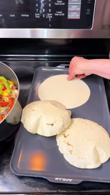 Este comal para hacer tortillas me encanta 🥰 #paratiiiiiiiiiiiiiiiiiiiiiiiiiiiiiii #foryourpage #tiktokshop #foryourpage 