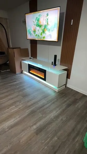 Este mueble hace que tu sala se vea CARA 😍 Mira el carrito naranja#hogar #decoracion #muebletv #chimenea #salabonita  