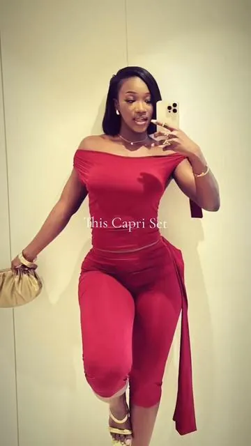 Y’all need to RUNNN😍 this capri set is too cute#CapCut #capri #summerlooks 