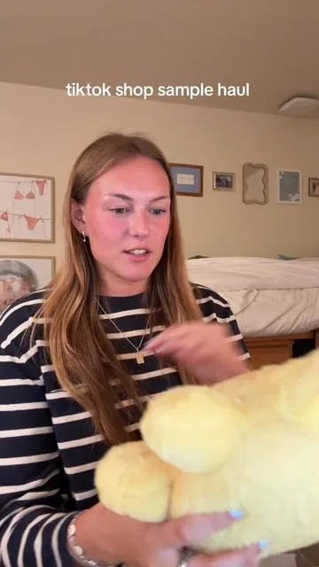 the stuffed animals are perfect omg #tiktokshop #haul #jellycat #sheinhaul #unboxing 