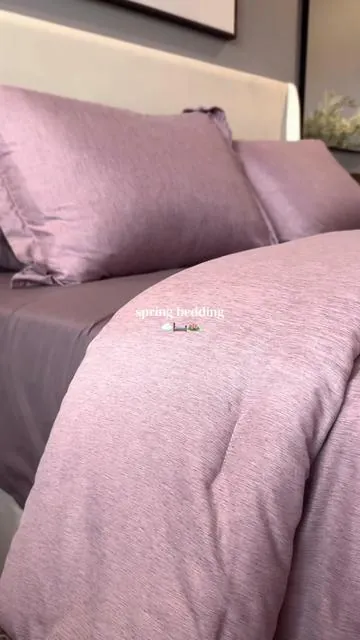 Perfect bedding for spring time ☁️💜 #bedding #lilac #beddingset #comforter 