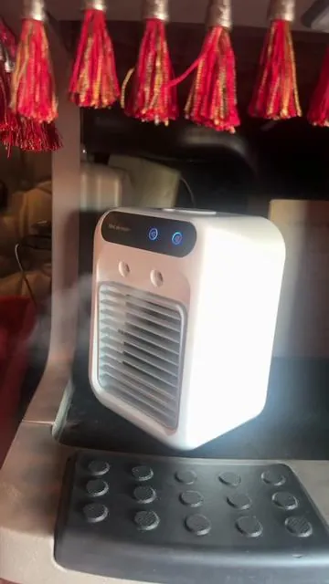 Fancy and very cheap mini air cooler #tiktokshop #miniportablefan #aircoolerfan #summeressentials #creatorsearchinsights 