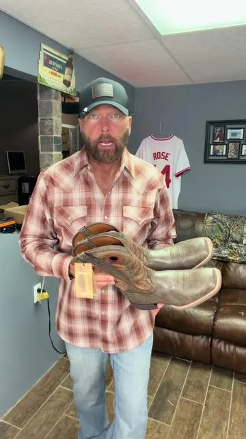 Use promo code PALIKOLPROM for $3 discount!! Palitutu cowboy boots! Price isn't a reason any longer to not own some great looking cowboy boots! These are from Palitutu and they are comfortable and affordable! They do come in several colors too and these are the square toe style! Slip resistant bottoms as well! Western style cowboy boots! #aprilrestock #TikTokshopStockUp ##SecurePayEveryDay #SummerVibes #tiktokshoprestock