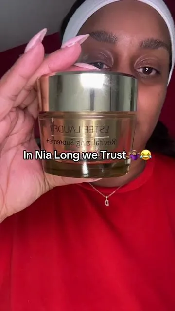 #nialongneckcream #neckcream #esteelauder 