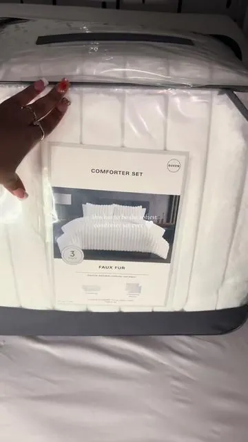 #comforterset #bedding #soft @Bullseye Deals 