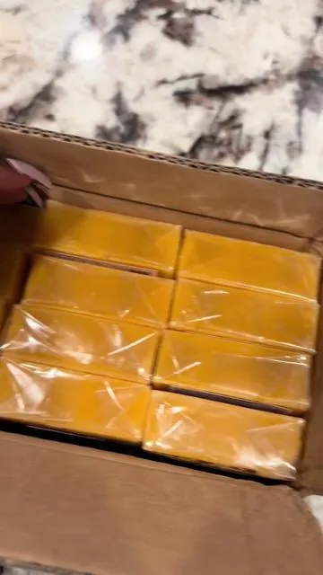 Turmeric Soap for the win ! I don’t gatekeep ! Go grab yours ! Link below 👇 #tumericsoap #glassskin #fyp #kojicacidsoap 