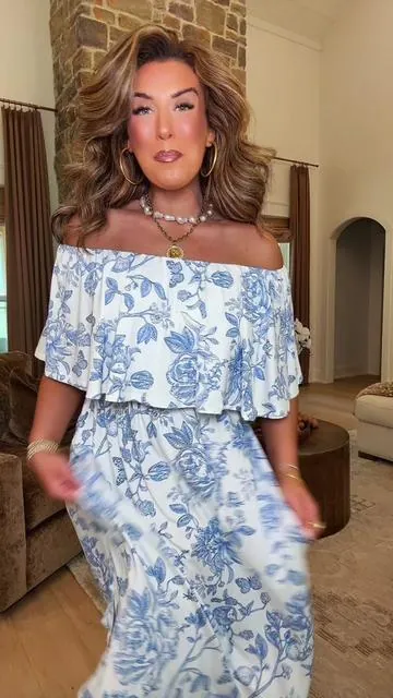 A dress that seriously feels like you are wearing a night gown 🙌🏻☁️ #mididress #summerdress #affordableoutfits #bumpfriendly 