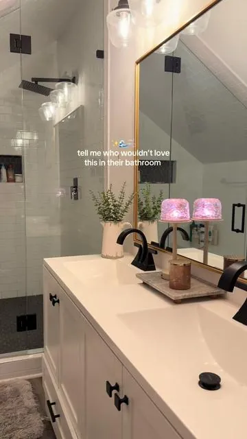 showers have never been so dreamy✨🫧 #bathroomdecor #ambientlight #rechargeablelight #moodlighting #galaxylight bathroom lamp