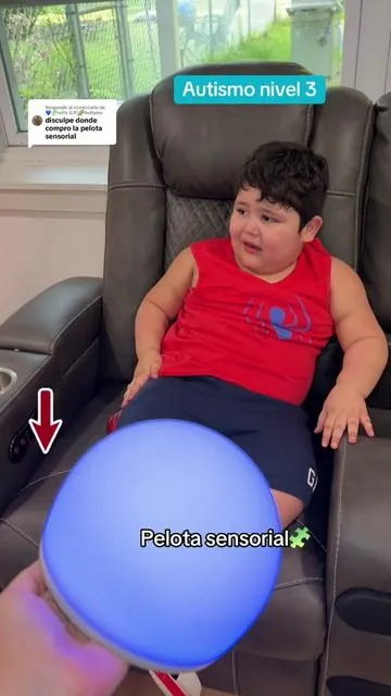 Respuesta a @💙🧩solis (LR)🌈Autismo pelota sensorial para nuestros niños 🧩🥰#WattBubbleInteractiveLEDSt #juegosensorial #pelota #Bubble #autism 