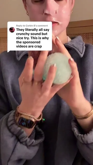Replying to @Corbin B okay I hope this is helpful to everyone let me know if there are more questions!!! If you order a crunchy and it doesn’t crunch contact the company they have pretty good customer service #pawtoto #pawtotomochiball #asmrsquishy #crunchyasmr #stressball  