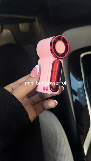 a summer must have 💨 #fan #minifan #portablefan #summer 