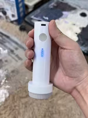 Deja de llenar tus abrigos de invierno y suéteres pesados en el armario con este conjunto de almacenamiento al vacío. Dobla, cierra, presiona el botón y mira cómo se encoge. Ahorro de espacio, sin desorden, perfecto para la familia o para viajar! 🧥 ✨
 Haga clic en el enlace y empacar ahora!  #summervibes #BolsaAlVacio #OrganizadorAlVacio #BolsaViajeAlVacio #AhorroEspacioViaje 