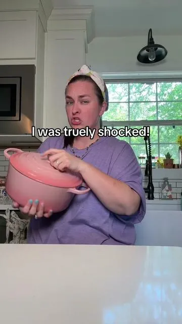 This Dutch oven just made home cooking feel chef-level 😮‍🔥🍲✨ The Enameled Cast Iron Dutch Oven is the kitchen staple for rich stews, fresh bread, slow braises, and cozy family meals. Beautiful, durable, and made to hold heat like a dream, it goes from stovetop to oven while making every recipe taste like you spent all day on it. If your cookware isn’t pulling its weight… this is your upgrade. 🍞 Perfect for: • Bread baking & sourdough loaves • Soups, stews & chili nights • Braising meats & roasting dinners • Beautiful cookware that lives on the stove ✨ Why you’ll love it: • 5 litre / 26cm versatile size • Enameled cast iron heat retention • Ovenproof with matching lid • Easy-clean non-stick style interior • Stunning red finish for timeless kitchen style This is the kind of pot you use for years and wish you bought sooner. If it’s still in stock… don’t wait. #DutchOven #CastIronCooking #HomeChef #BreadBaking #KitchenUpgrade 