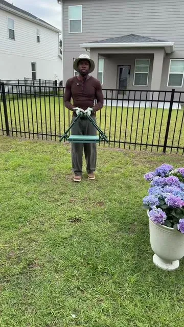 The perfect Mother’s Day gift if your mom likes to garden 