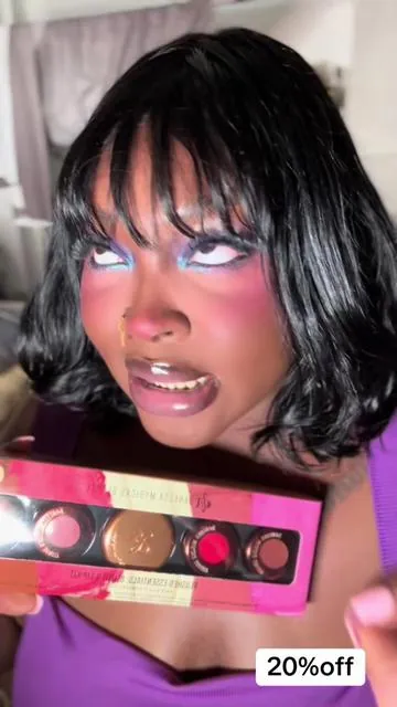 Omg wat no way get urs now #danessamyricks #blush #makeuptok #fyppppppppppppppppppppppp 