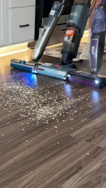 Who’s got the best vacmop? 