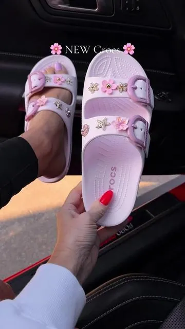 So pink and pretty! #crocs #sandals #cutesandals @Crocs 