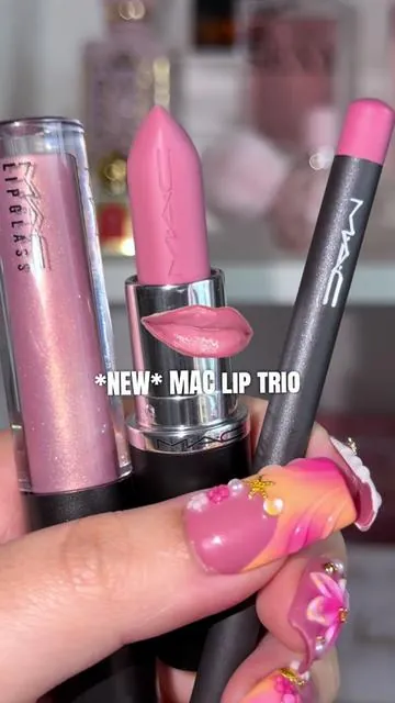 My absolute favorite lip trio MAC has #maccosmetics #maclipstick #pinklipcombo #pinklipstick #lipcombo 
