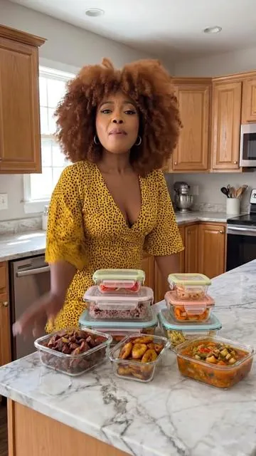 Premium Glass Food Storage Containers 8 Pack Stackable Square Design with Airtight Lids Green Rectangle Safe for Oven Microwave Freezer High Temperature Durable Kitchen Utensils#Summervibes #haitiennetiktok🇭🇹🇭🇹🇭🇹🇭🇹😍😍😍😍 #haitiantiktok #haitiantiktok509🇭🇹🇭🇹🇭🇹 #ayiticherie509 