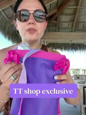 If you have any kind of cruise or beach trip coming up- this is a must have from @Case-Mate  #casemate #waterproof #waterproofbag 