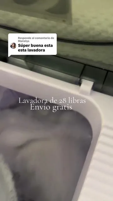 Respuesta a @Mairelys Acaban de bajar el precio a esta lavadora de 28 libras de capacidad y esto es una locura. Es de doble tina, así que puedes lavar y centrifugar al mismo tiempo, perfecta si no quieres perder tiempo. Lo mejor es que entra súper bien en espacios pequeños, incluso en el baño, y tiene una capacidad grande para lavar bastante ropa de una sola vez. Arriba de mi nombre te dejo toda la información para que la veas, y la puedes pagar en cuatro plazos sin intereses. 