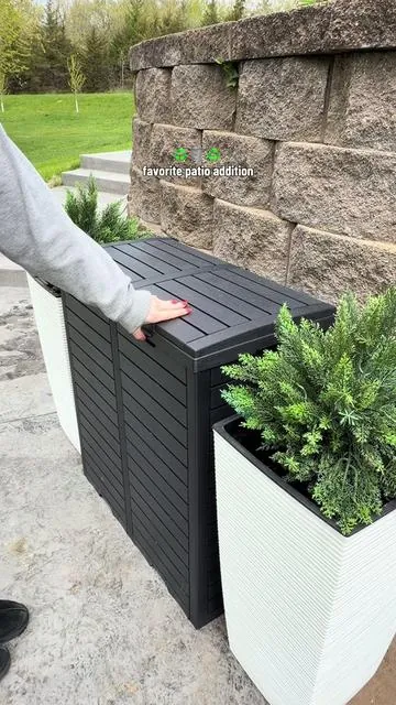 ♻️ 🗑️ #mothersdaygiftideas #patiofurniture #tiktokshopcreatorpicks #patioseason #trashcan 