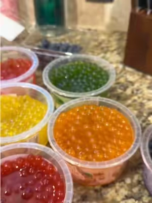 Your drinks just got WAY more fun 😍🧋✨Bursting popping boba pearls by Fusion Select add a fruity juicy pop to teas, smoothies, lemonades, mocktails & more 🍓🍍🥭 When your taste buds get bored with the same old drinks… make your own colorful creations 🙌Use your imagination and let the popping begin 💥 #BobaPearls #DrinkHack #MocktailMagic #SmoothieLover #TikTokFinds  