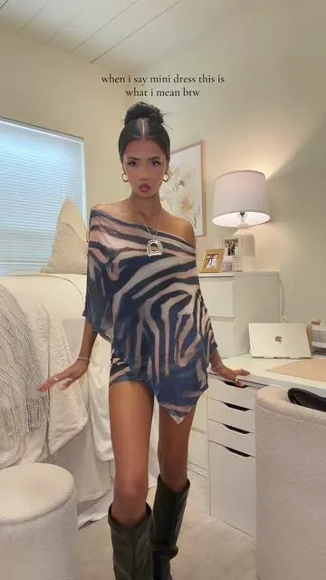 like yesssss and this print 🐅🐅🐅🐅 new favorite dress fr #tigerprint #minidress #goingoutoutfit #cluboutfit #sexy 