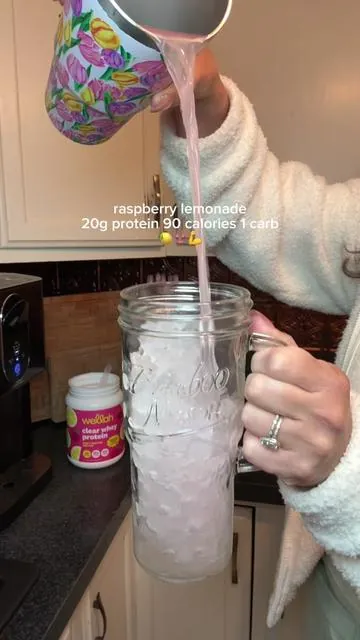 @Wellah Nutrition their raspberry lemonade clear protein tastes amazing and with 20 g of protein 90 cal and only 1 carb it’s definitely my favorite! #wellah #ProteinDrink #ClearProtein 