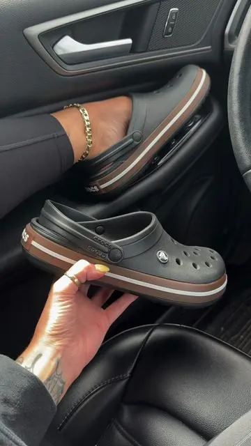 I’m in love @Crocs #crocs #crocsshoes #shoes #sliponshoes #crocsspotlightday 