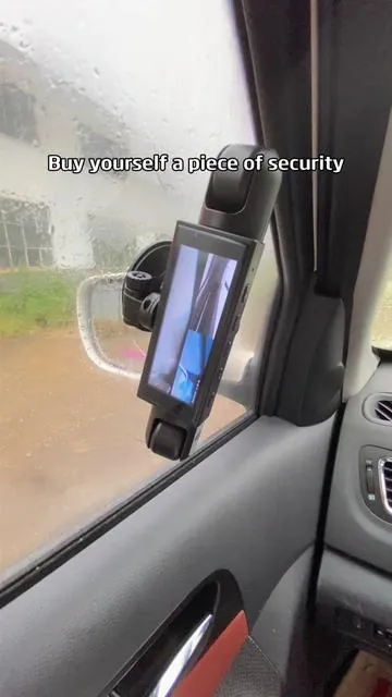 Super cheap peace of mind #tiktokshopholidayhaul #dashcam #summervibes #caraccessories #spotlightfinds  