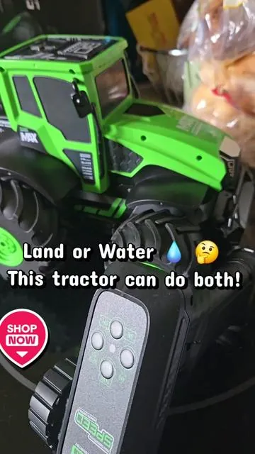 #tiktokshopcreatorspicks  #RCtractor #tractor #amphibiousTractor #toy 