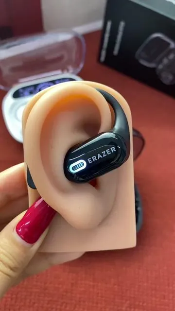 😍💕Audifonos Bluetooth Traductores Powerbank Earbuds Wireless Waterproof con Cargador Portátil y LED Display Erazer XP18 #audifonostraductores #powerbankearbuds #erazerearbuds #audifonosbluetooth #bluetoothearbuds