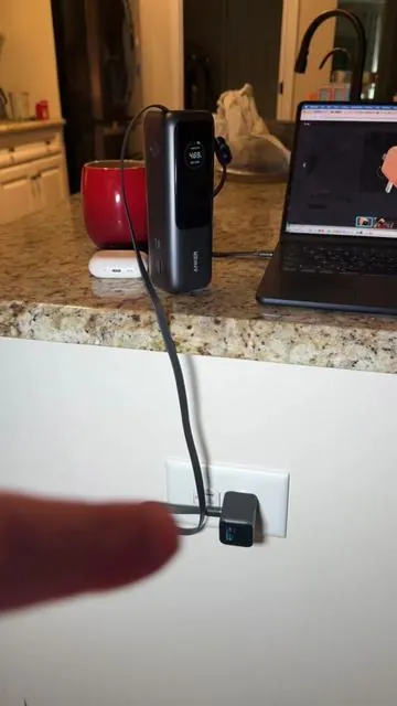 Check out the bundle deal on the new anchor smart display charger! When you buy the 140 W laptop charger you get it included! This is the ultimate travel charger with 25,000 mA hours of power and two built-in USB-C cables. You can take this on an airplane and I can charge multiple laptops or phones simultaneously. #anker #ankersmartdisplaycharger #laptopcharger #travelcharger #portablepowerbank @ANKER 