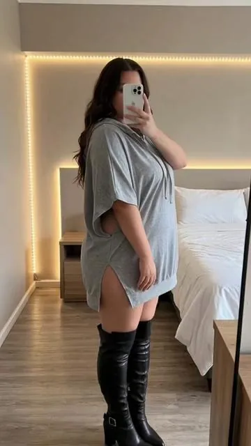 ❤️✨#hoodie #dress #Summervibes #Fashion #outfitinspo 