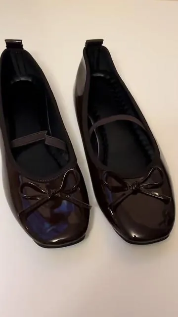 The perfect brown flats 🤎#fyp 