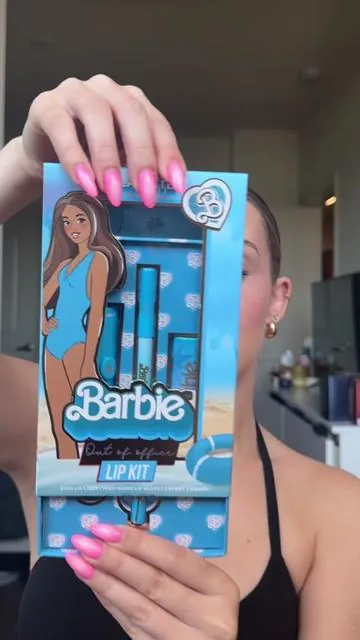 Out of Office lip kit💋 @Glamlite  #glamlite #lipkit #barbie #tiktokshopmemorialday #summerturnup 