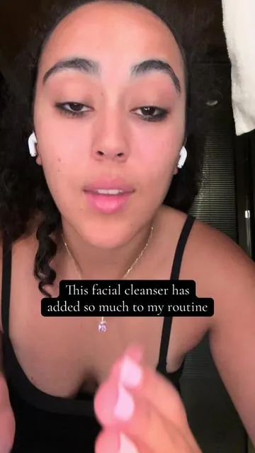 This bundle is soooo good #olay #tiktokshopcreatorpicks 