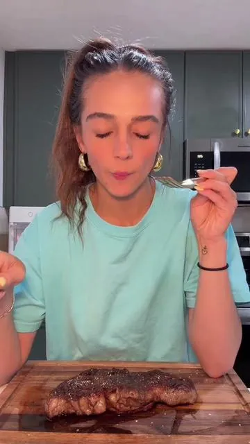 Introducing my perfected laundry routine!! 🧺✨ #laundryhack #laundry #pronouncelaundrypowder #stains @Pronounce 