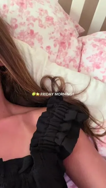 Happy Friday!!! 🤍 #OOTD #foryoupage #dayinmylife #healthylifestyle #summervlog 